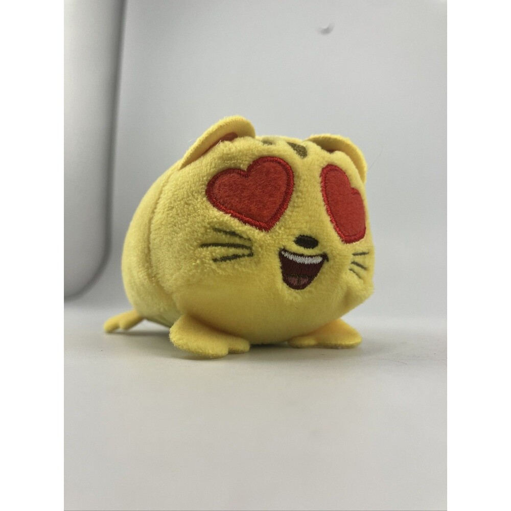 Teeny TYS “Emoji Movie - Cat With Heart Eyes”